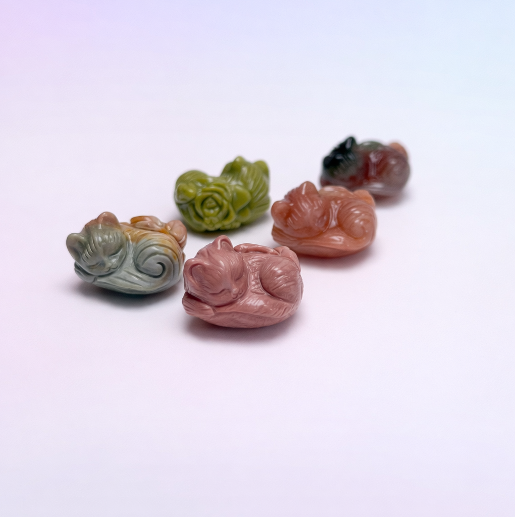 Rare Alashan Agate Mini Sleeping Cat - Peace