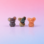 Rare Alashan Agate Mini Mouse - Resourcefulness