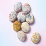 Crazy Laced Agate Pillow Palmstone - Uplift