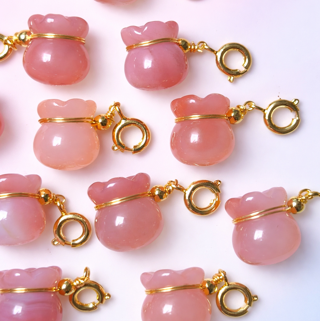 Yanyuan Agate Money Bag Charm - Wealth
