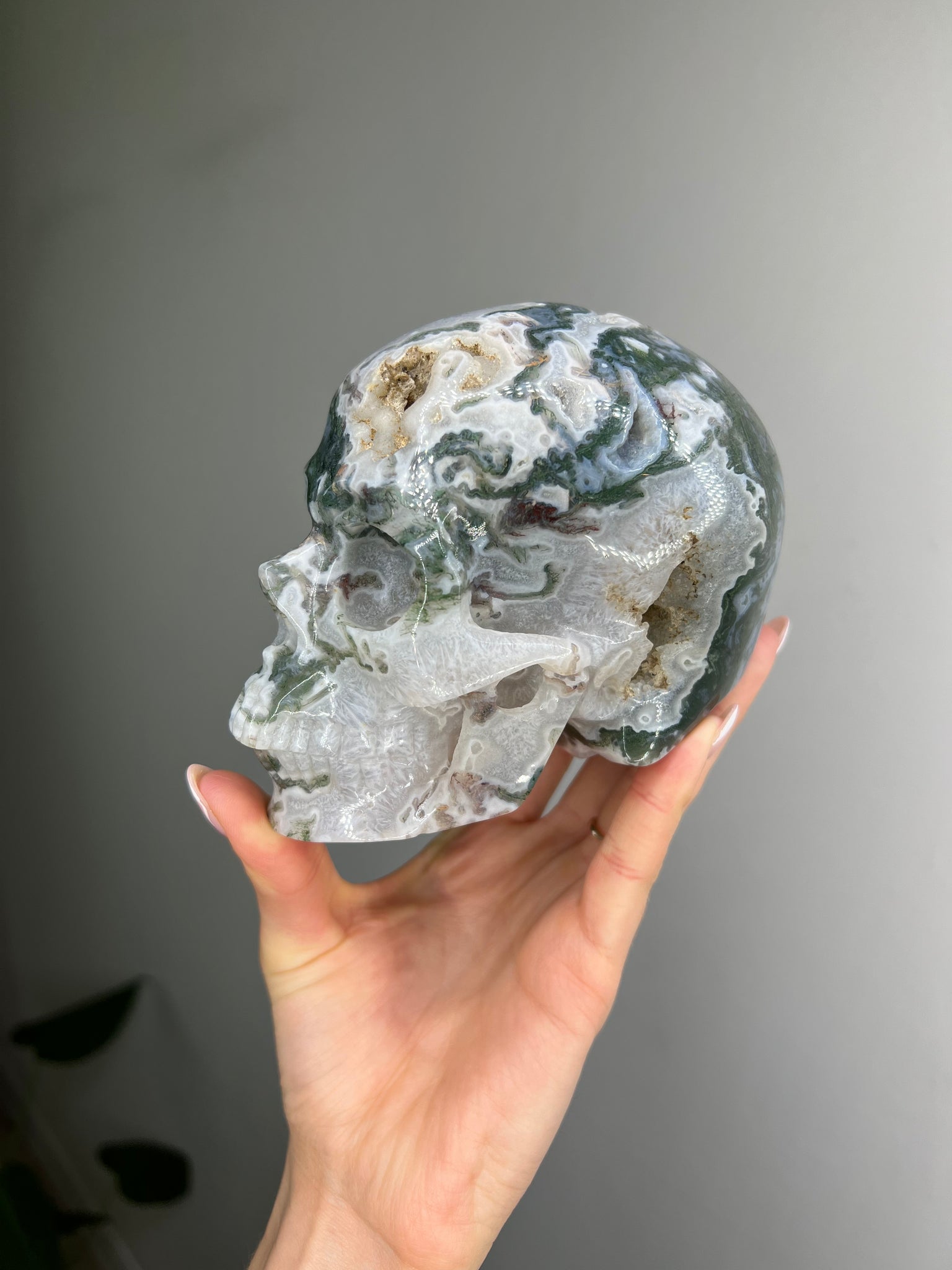 Moss Agate Skull