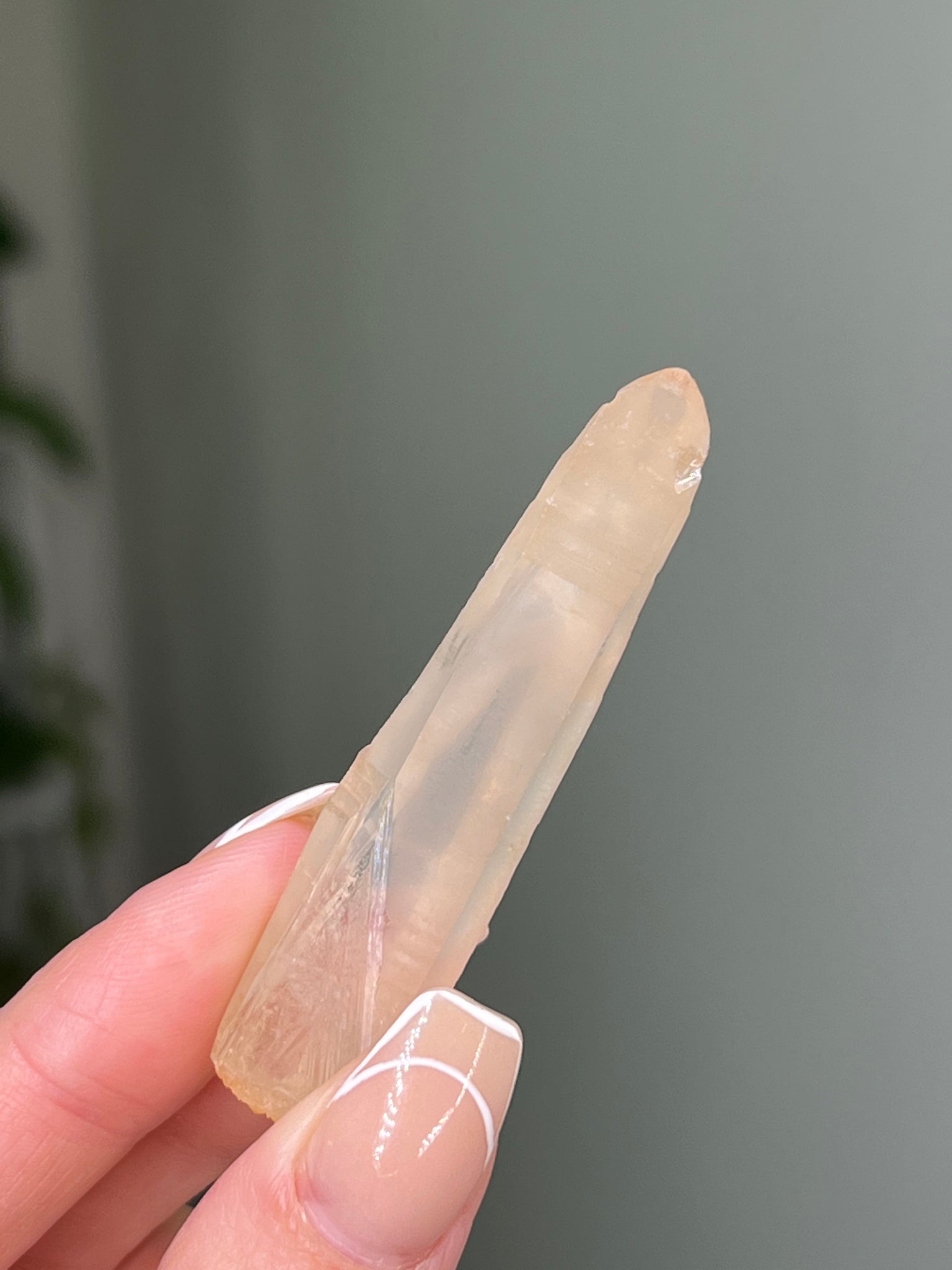 Tangerine Quartz Natural Point