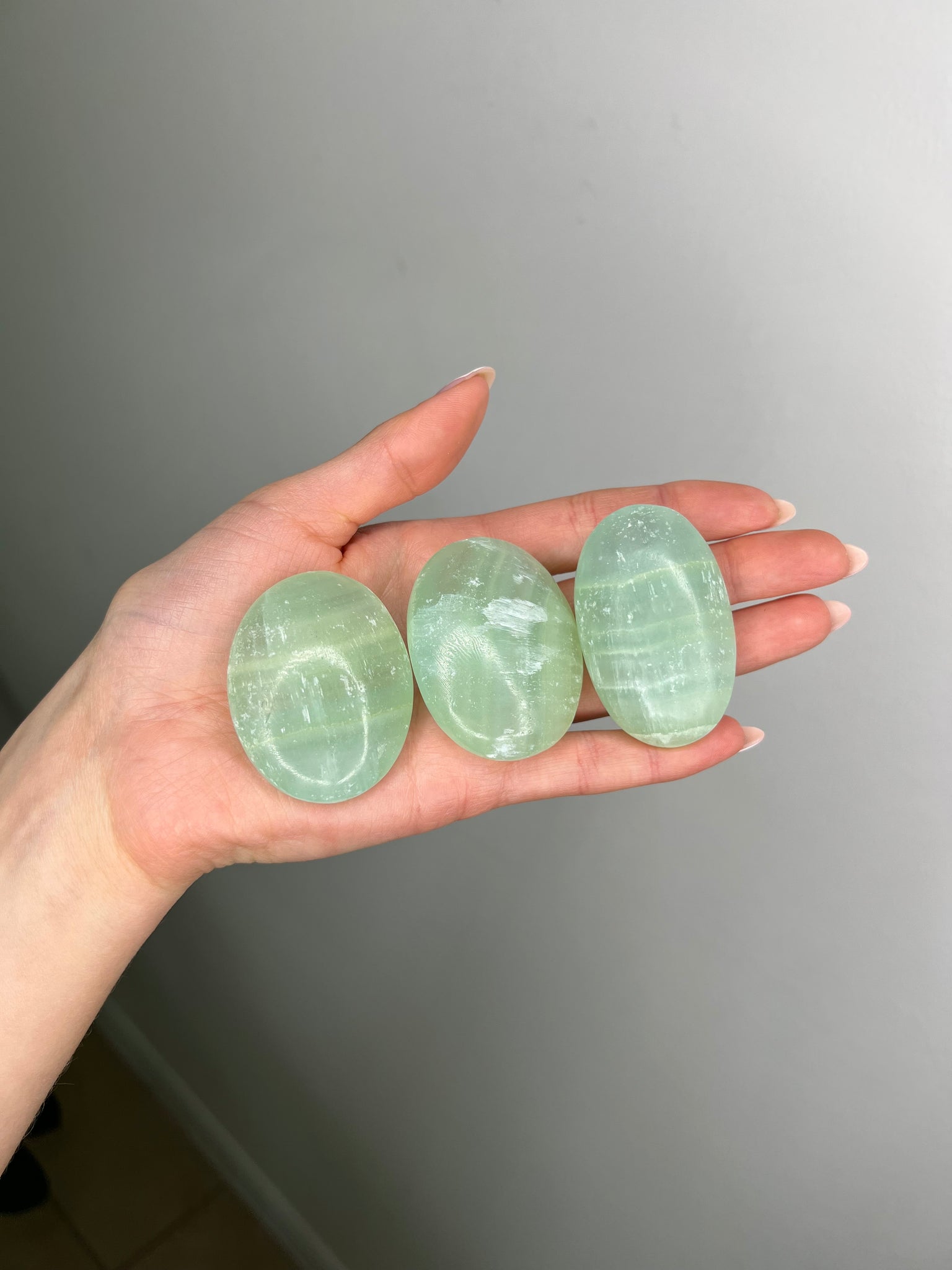 Pistachio Calcite Palmstone