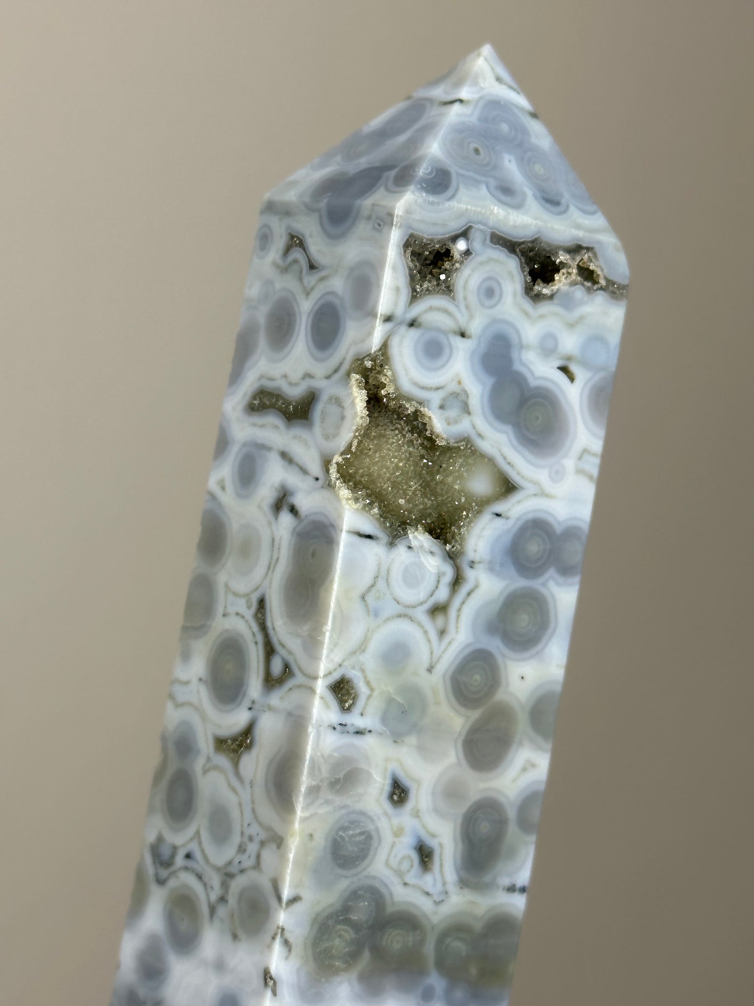 6th Vein Ocean Jasper Tower