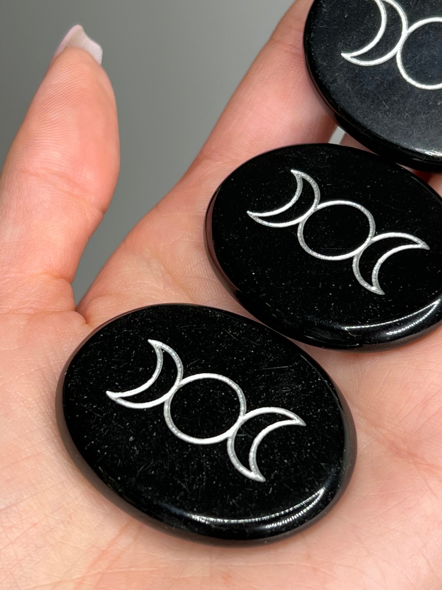 Moon Phase Obsidian Coin - Add-on