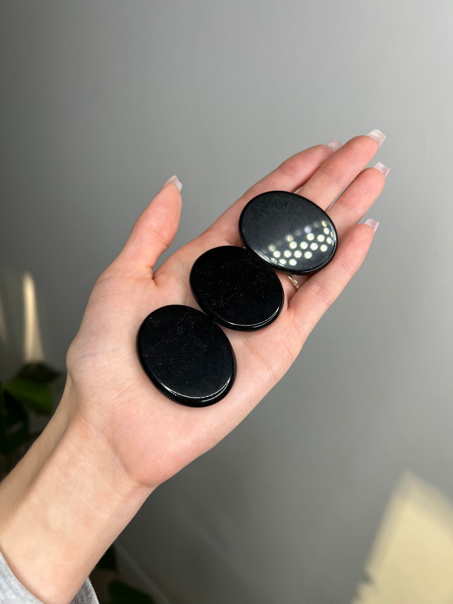Moon Phase Obsidian Coin - Add-on