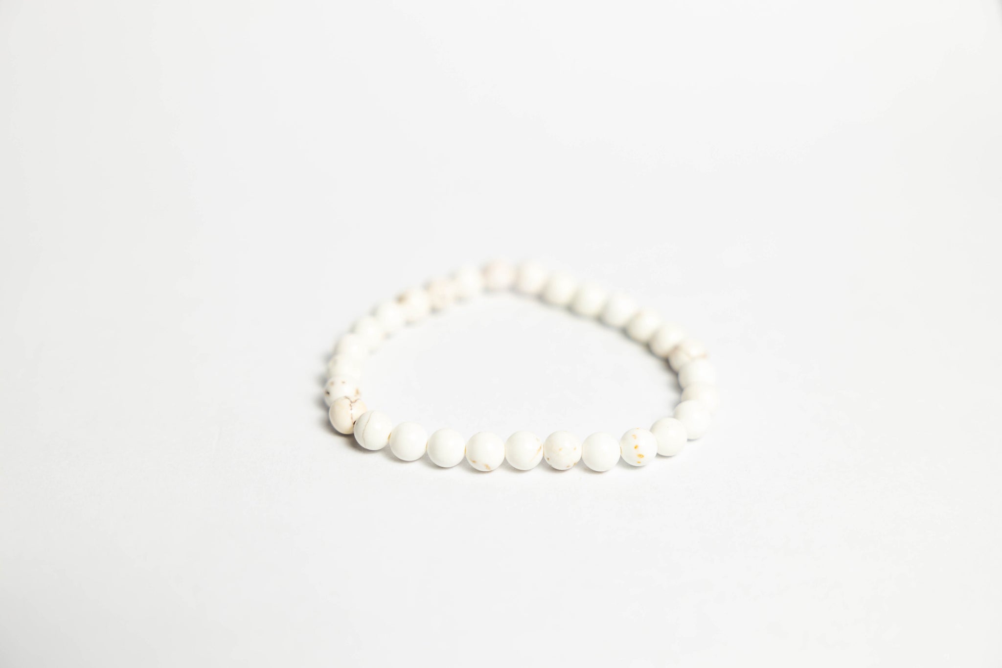 Magnesite Bracelet - 6mm